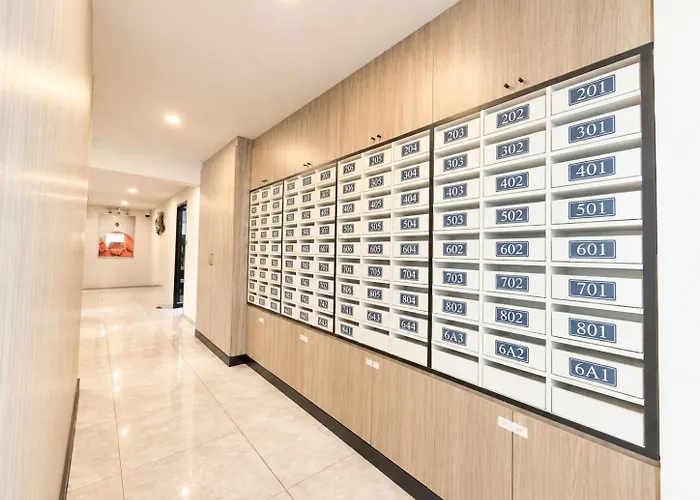 Aparthotel Abc@48 & Service 4*