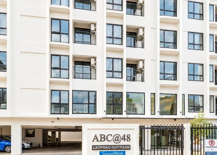 Abc@48 & Service Aparthotel