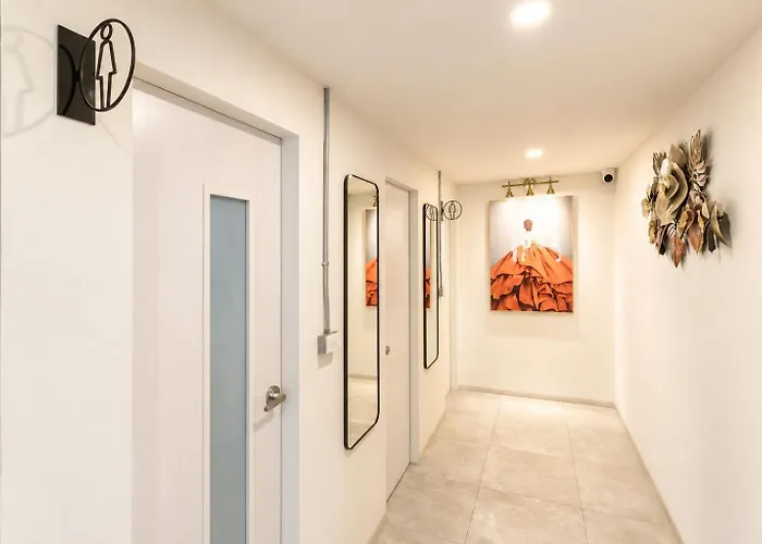 Abc@48 & Service Aparthotel 4*